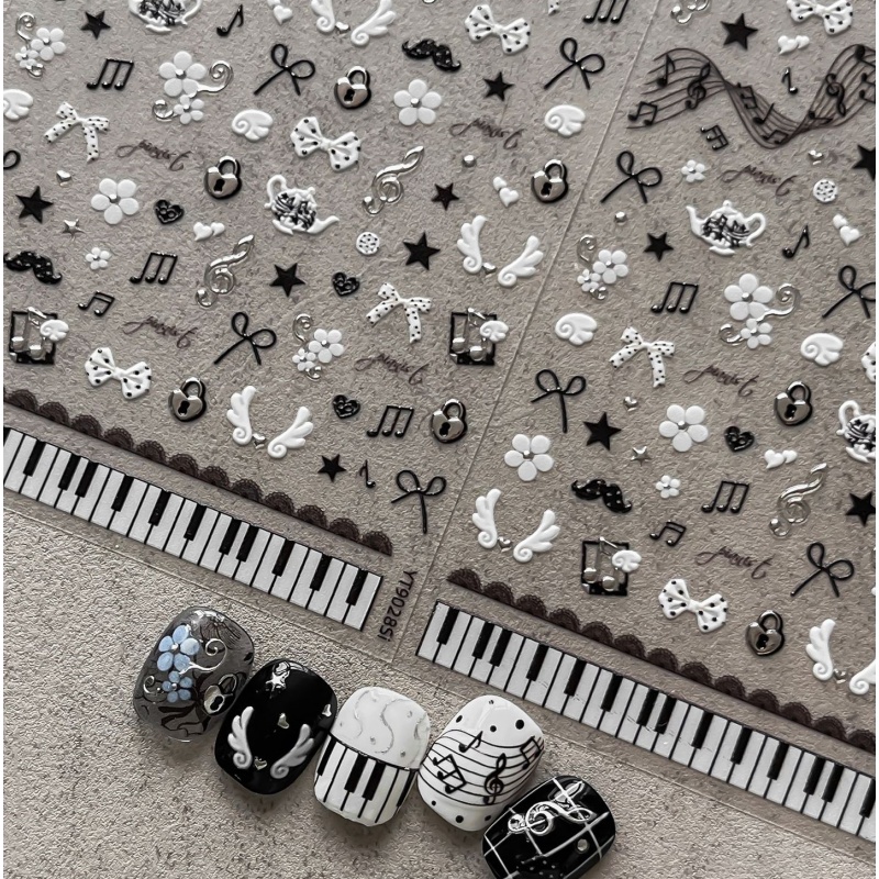 Audio Music Notes - Black White Piano Note Nail Stickers